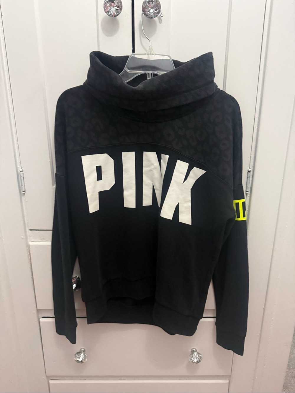 PINK Victoria's Secret Black Pullover Hoodie with White Logo Like New Medium
